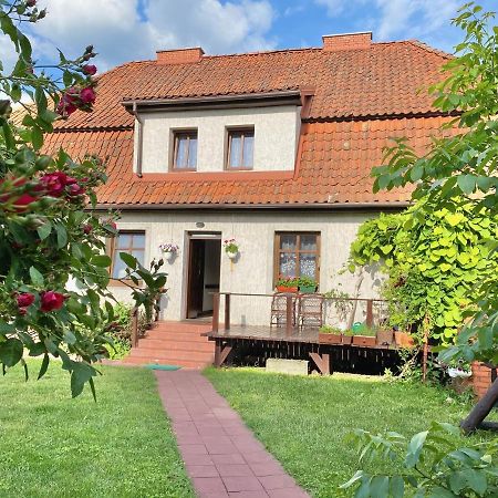 Apartamento Dom Nad Krutynia Ukta Exterior foto