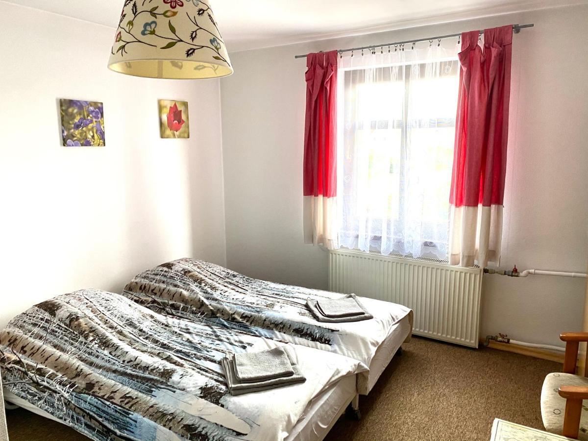 Apartamento Dom Nad Krutynia Ukta Exterior foto